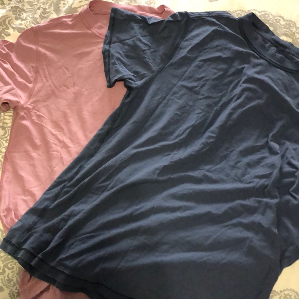 Lululemon tees